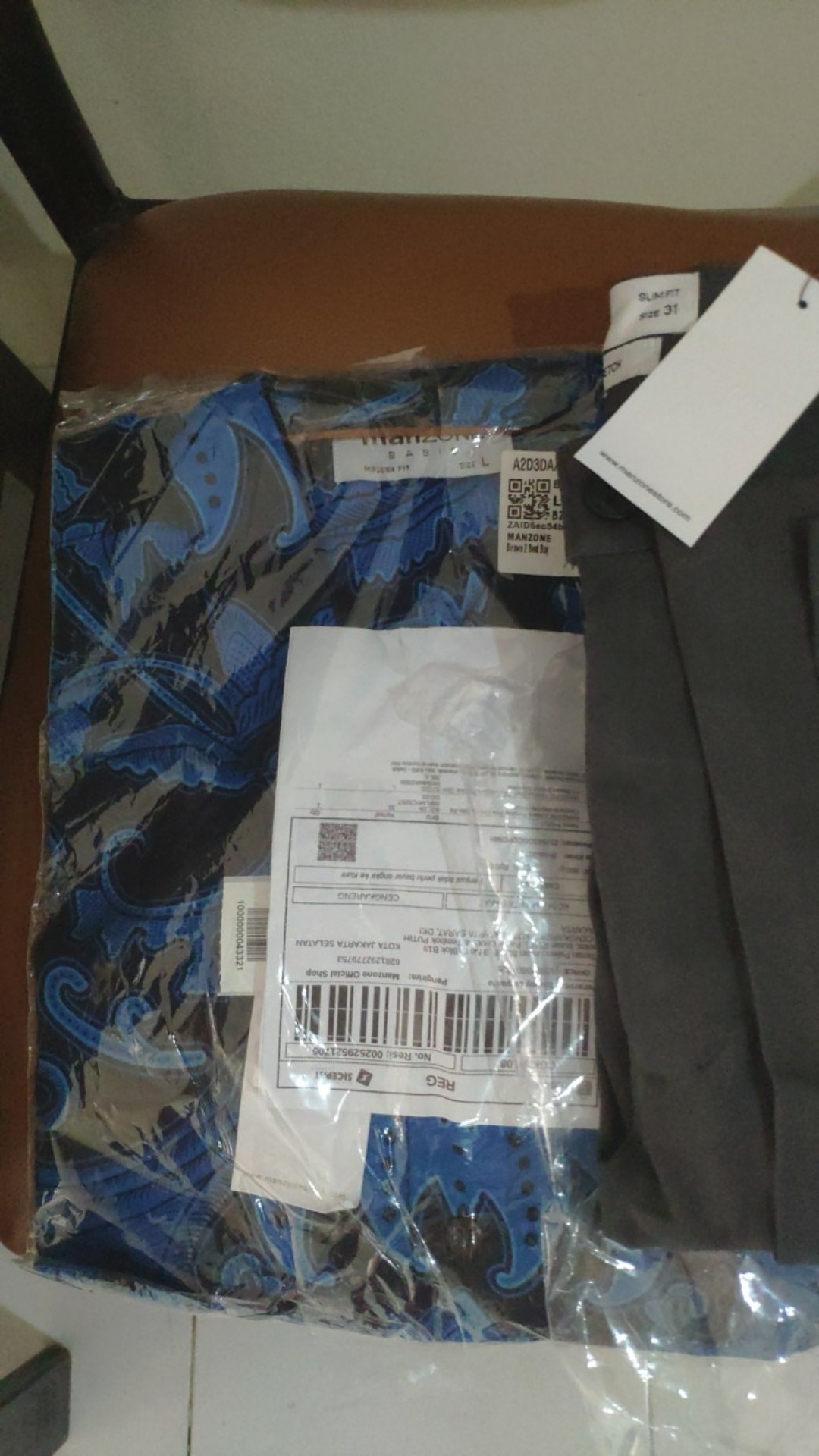 Manzone Kemeja Batik Pria Lengan Pendek Slim Fit Birawa 2-best Buy-blue