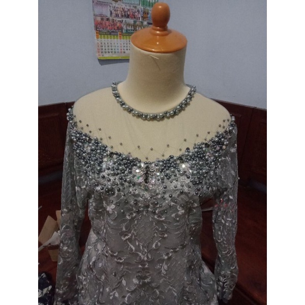 gaun pengantin,gaun murah,kebaya pengantin,preloved gaun