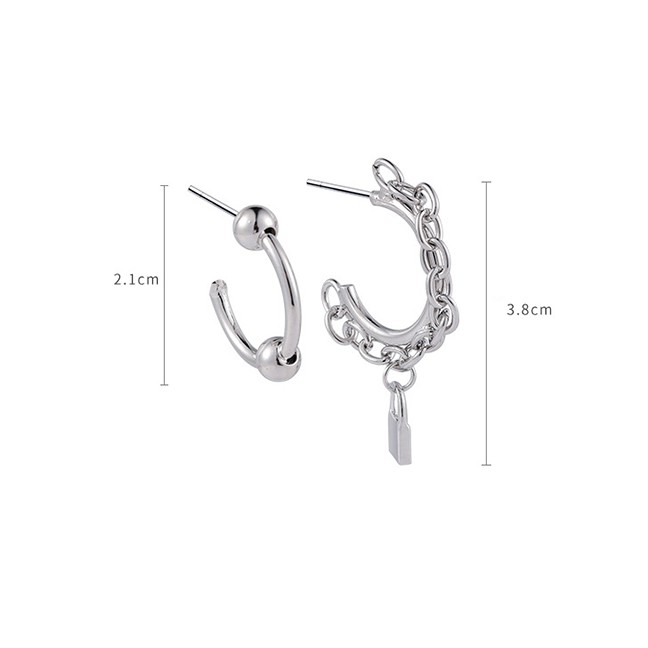 LRC Anting Tusuk Fashion Silver Asymmetric Chain Geometric Alloy Earrings P22328