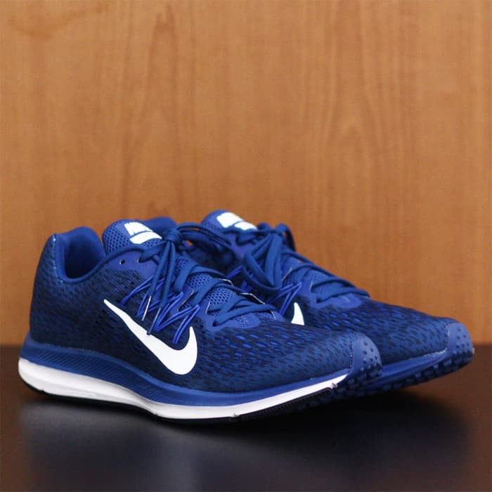 nike men's zoom winflo 5