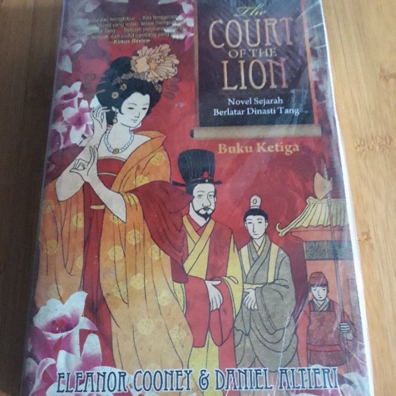 

the COURT OF THE LION buku ketiga