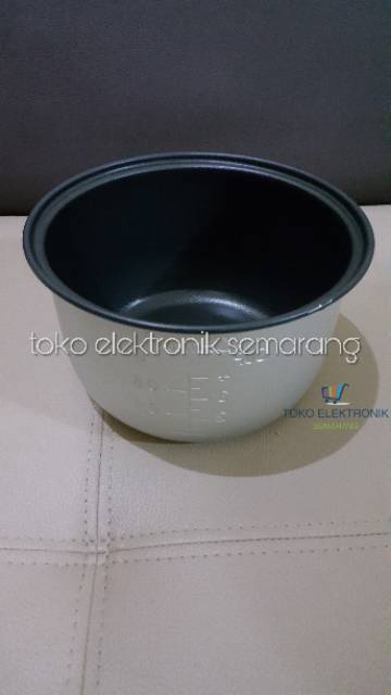 PANCI MAGICCOM TEFLON ANTI LENGKET COSMOS KECIL CRJ 101 1001 0.6 L LITER TEFLON RICE COOKER ORI MINI