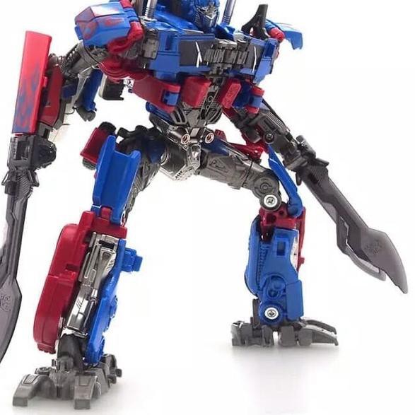 TERBAGUS SADIS MAINAN  TRANSFORMERS  OPTIMUS PRIME WEIJIANG 