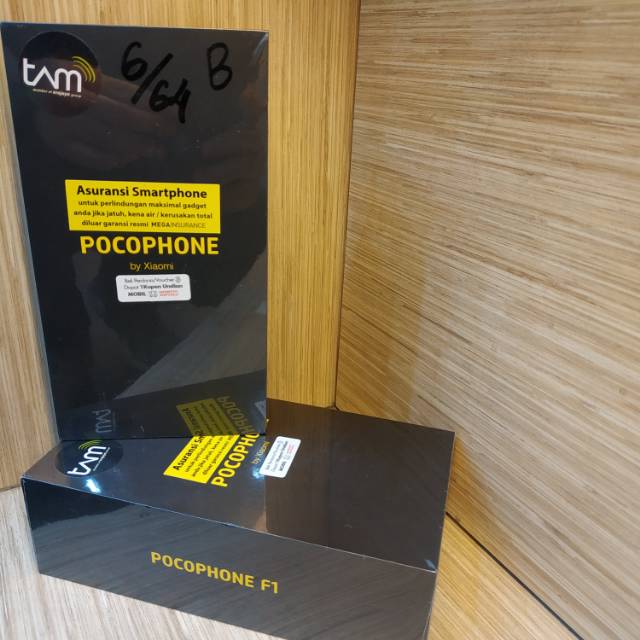 Pocophone f1 6/64 😍