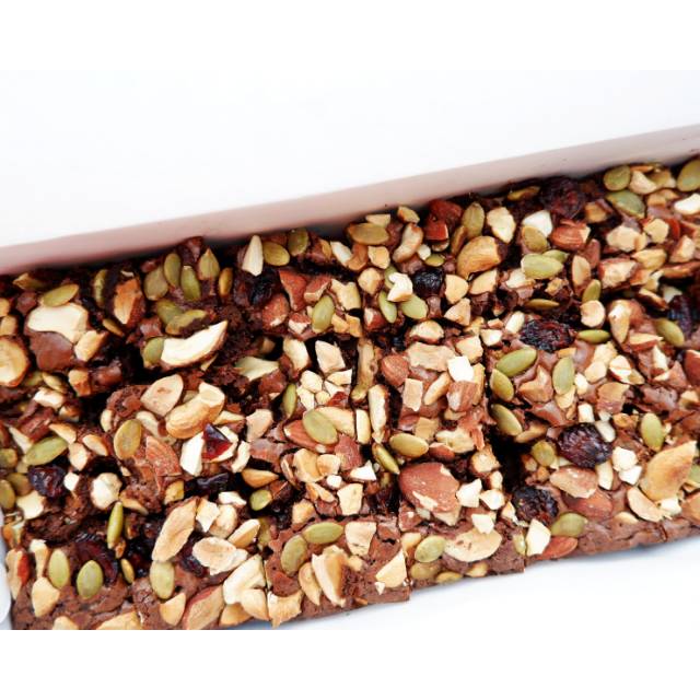 

Brownies panggang granola