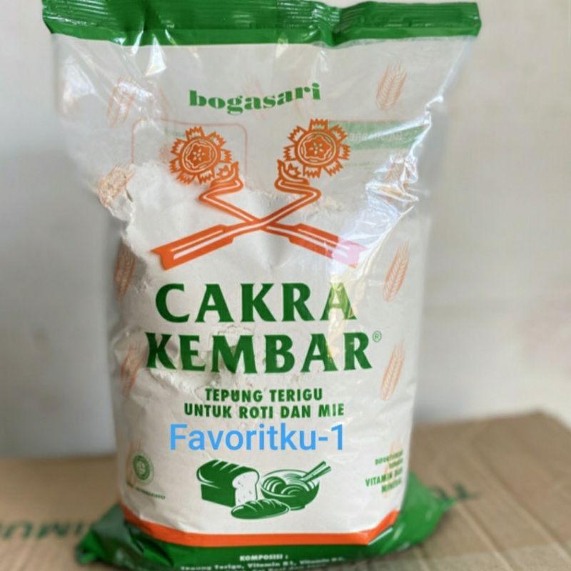 

Tepung Terigu CAKRA KEMBAR Bogasari 1 kg