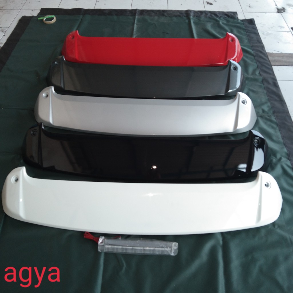 Spoiler Mobil Agya Ayla Standar + Lampu / Spoiler Nyala Murah Agya Ayla Elegan Berkualitas