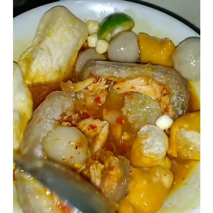 

BASO ACI ISI AYAM SUWIR PEDAS