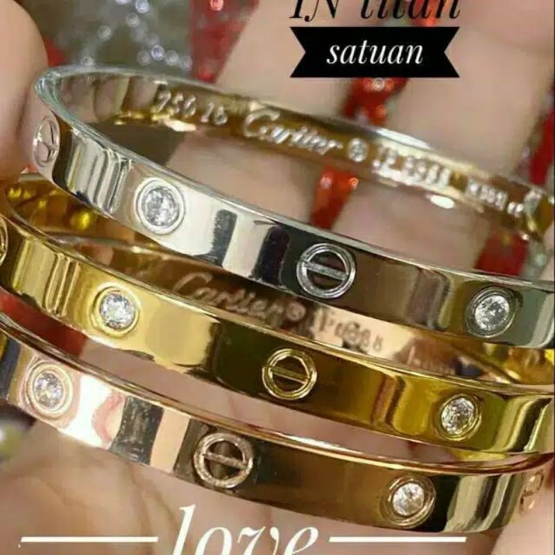 Gelang para artis dan selebgram titanium anti karat