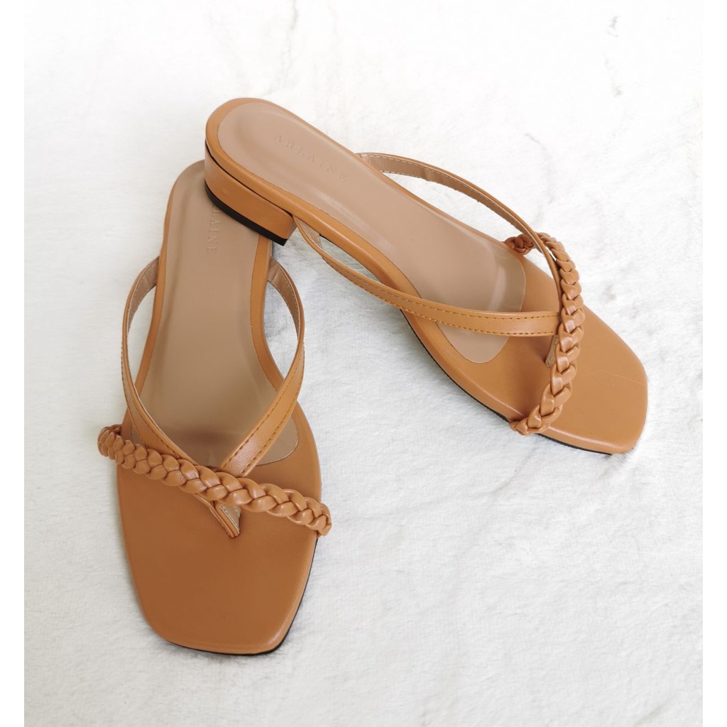 Arlaine - Cassy Sandal Heels Jepit Kepang