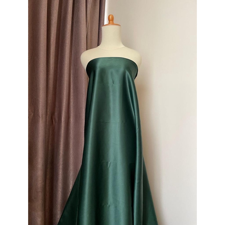 Kain Satin Saten Velvet Premium Silk Meteran Warna Hijau Botol Emerald Green Forest Green