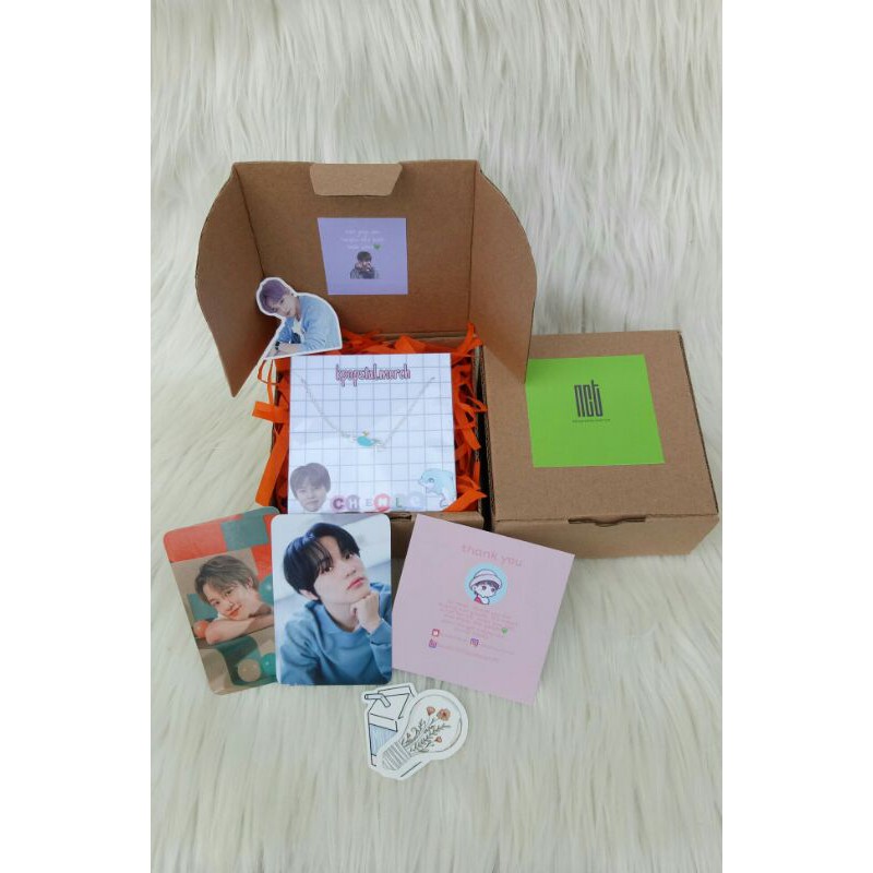 Gelang dan kalung dolphin chenle NCT