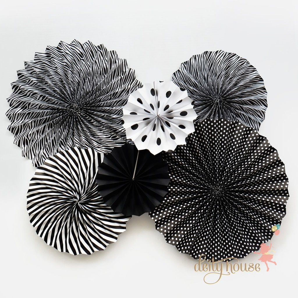 

A SET OF PAPER FAN PINWHEEL - BLACK & WHITE