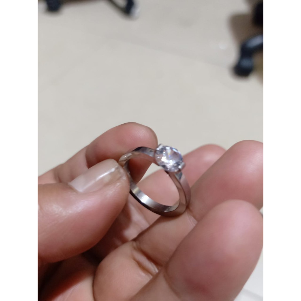 [Bayar Di Tempat] Cincin Wanita Titanium Korea Diamond Wedding Ring Berlian Anti Karat harga satuan