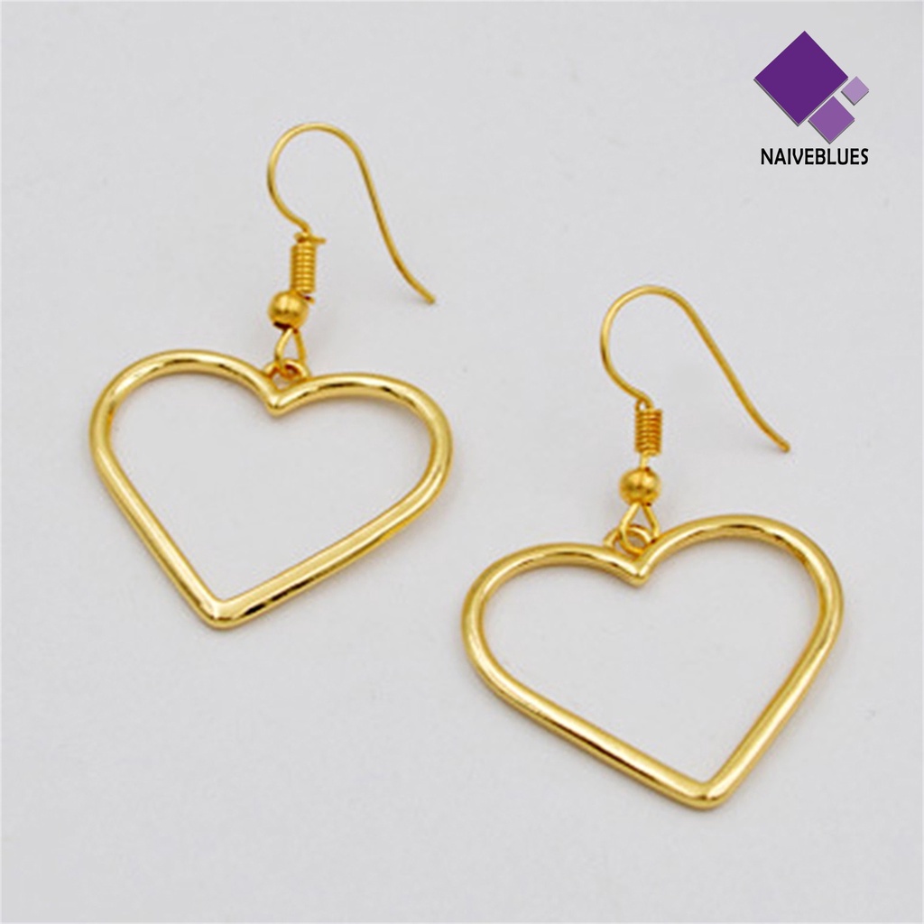 1 Pasang Anting Kait Gantung Wanita Desain Hati Hollow Untuk Pesta Pernikahan