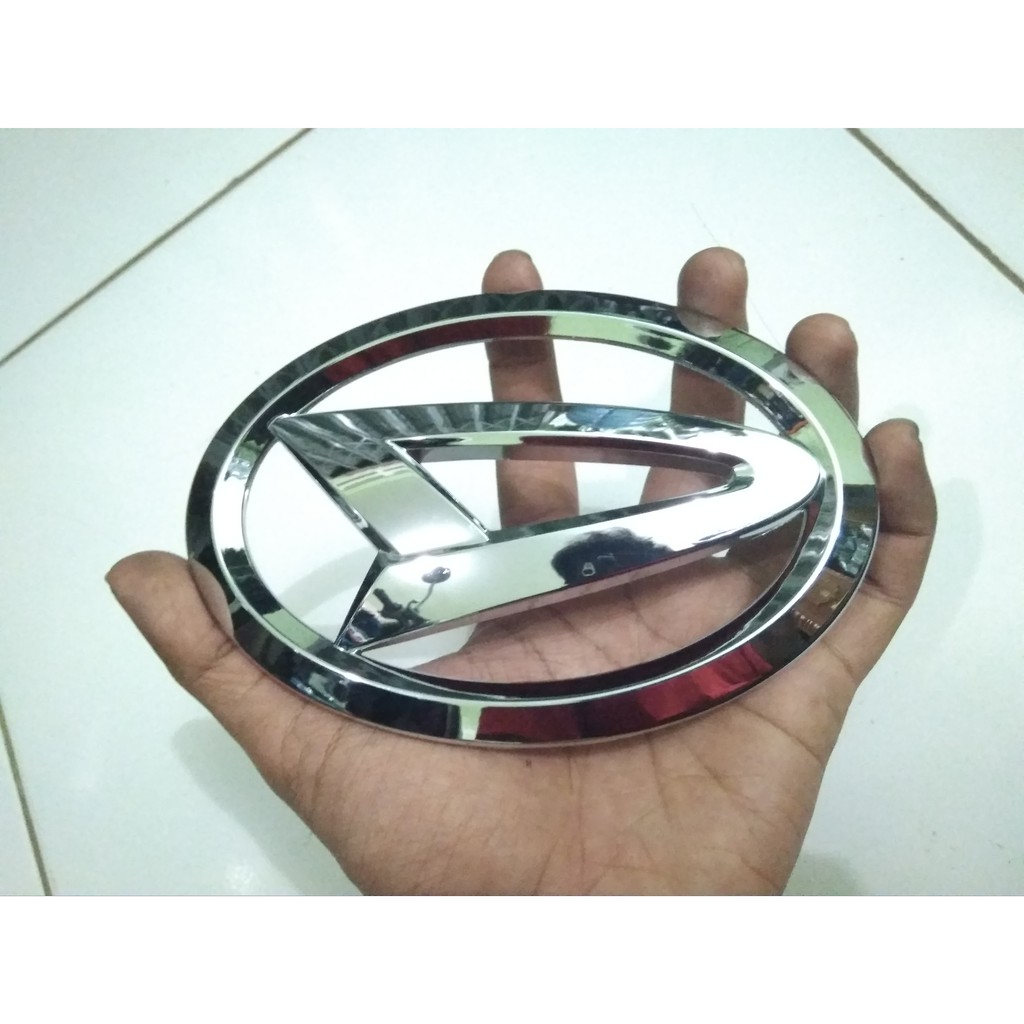 Emblem Lambang DAIHATSU CHROME Depan SIGRA Logo Depan Daihatsu Pengganti Emblem Sigra Front