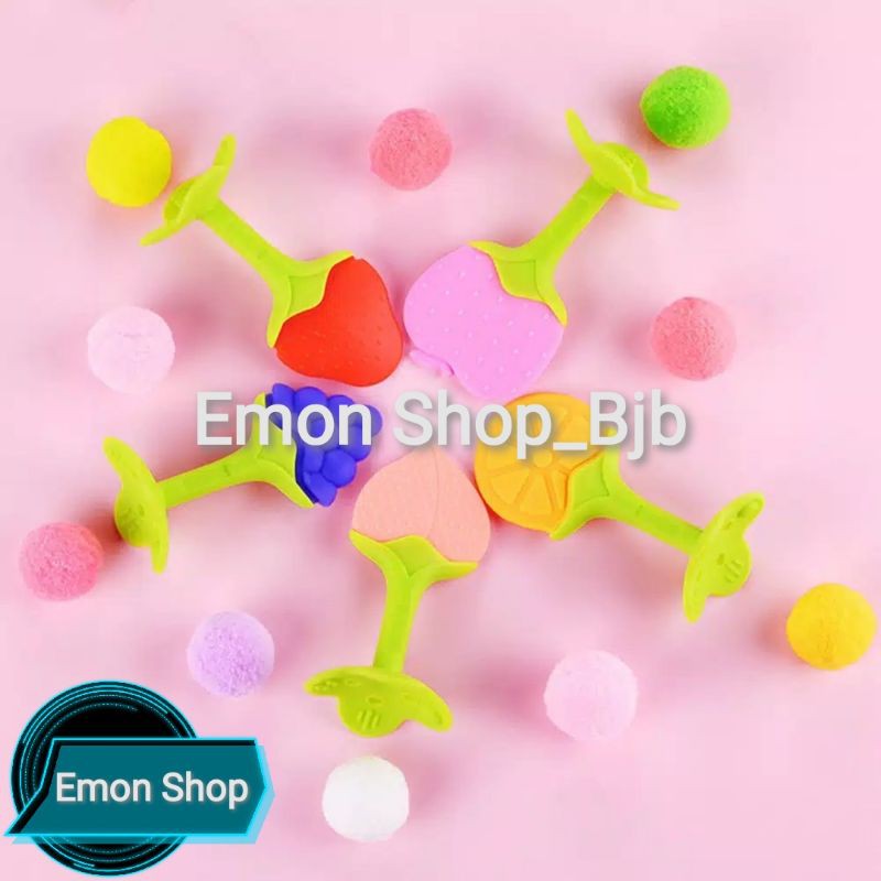 teether bayi / gigitan untuk bayi