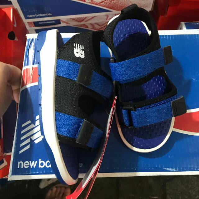 NEW BALANCE KIDS SLIP ON