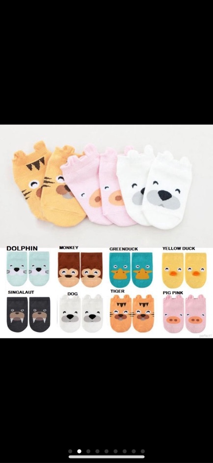 Kaos kaki bayi anak / sepatu prewalker bayi anak anti selip