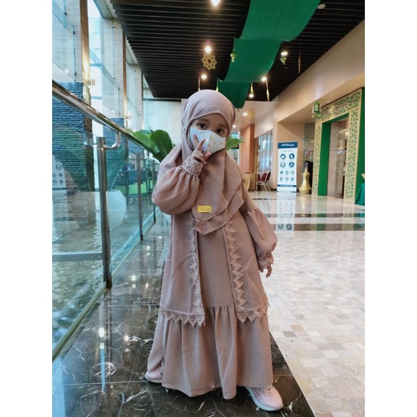 Baju Muslim anak perempuan labella madeena