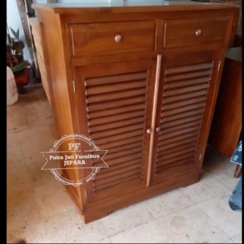 Lemari kecil/ Almari pendek minimalis simpel bahan kayu jati
