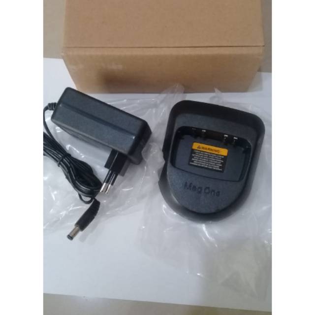 CHARGER HT MOTOROLA MAG ONE A8 CAJER HT MOTOROLA A8 NEW