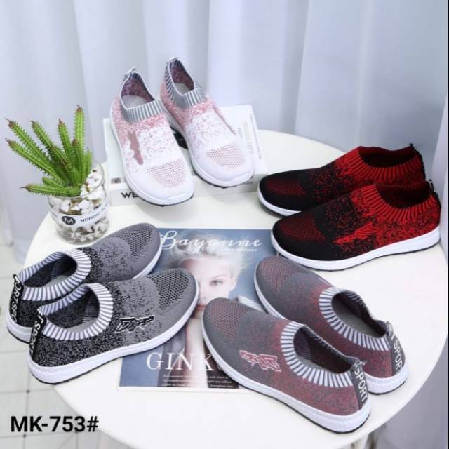 MOKKA SNEAKER MK-753