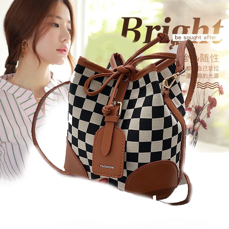 ( 2PC 1KG ) GTBI998878741 New Arrival  !!!  Tas Selempang Wanita Import  Premium Terbaru