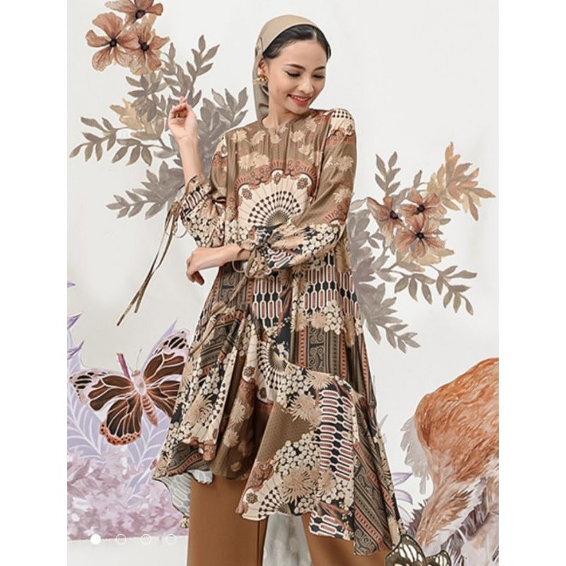 Readyy siap kirim persiapan utk lebaran.. Allegra tunic wearingklamby