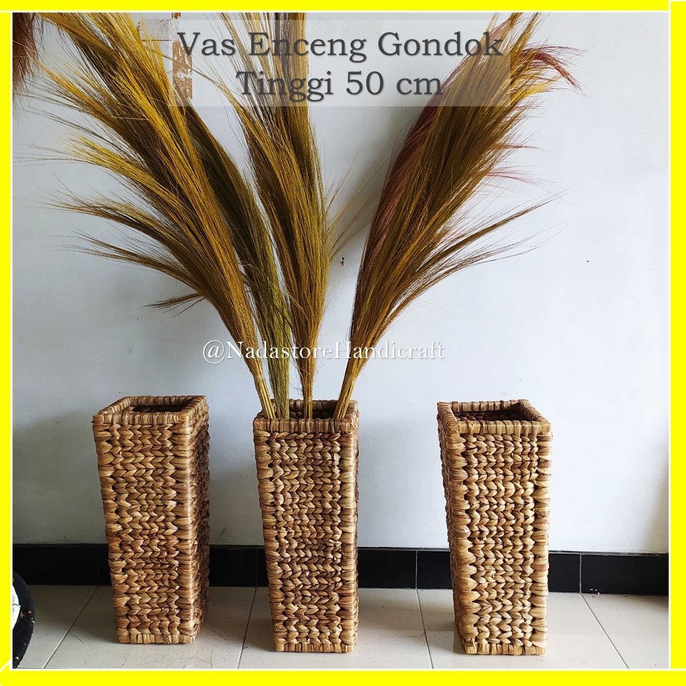 Vas Bunga Anyaman Enceng gondok T 50 CM / Vas &amp; Bejana / Tempat Bunga pampas rayung / Tempat Payung