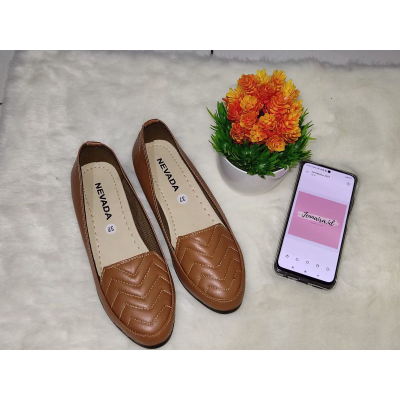 CUCI GUDANG FLAT SHOES NEVADAa DAN KICKERSs-3