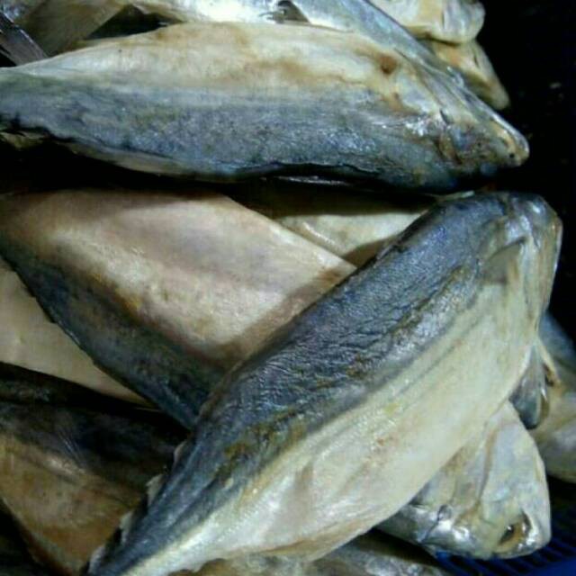 

IKAN ASIN PEDA BANYAR BESAR ISI 250GRAM