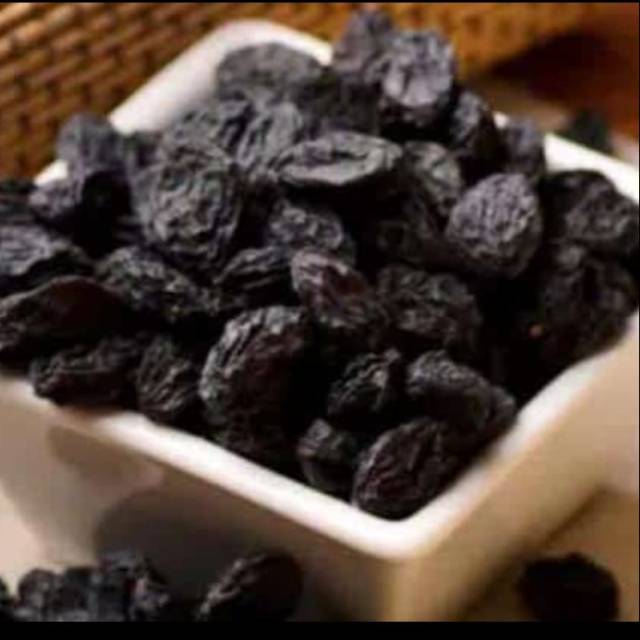 

Black raisin/kismis hitam