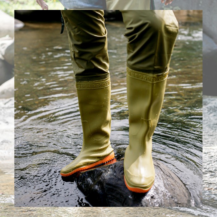 Sepatu Sawah Anti Keong Benda Tajam Panjang 80 Cm - Diatas Lutut