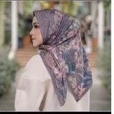 buttonscarves daisy burlwood