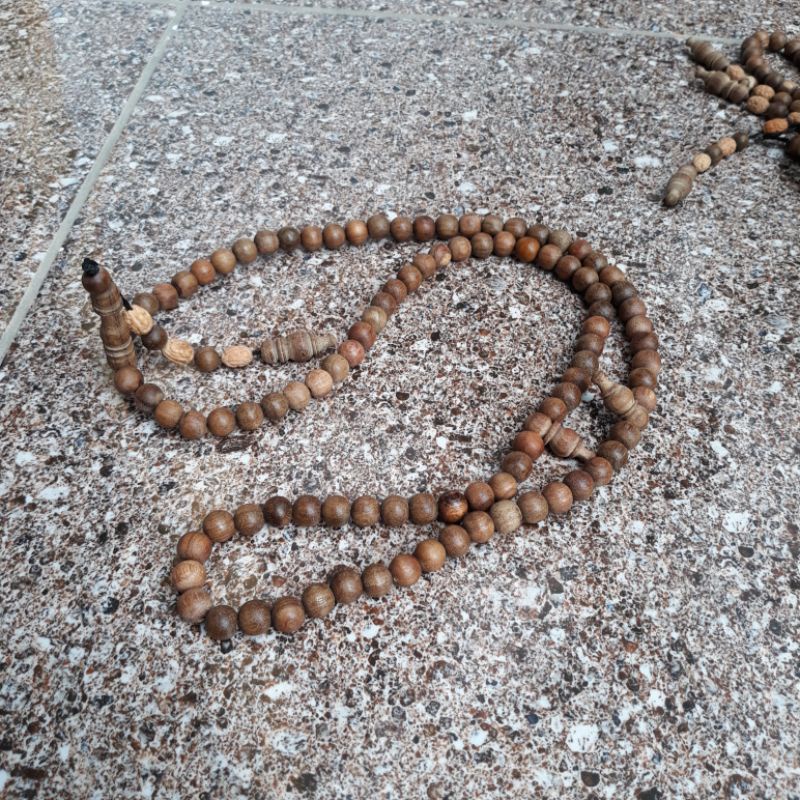 tasbih KAYU BIDARA PLUS BIJI . 8MM