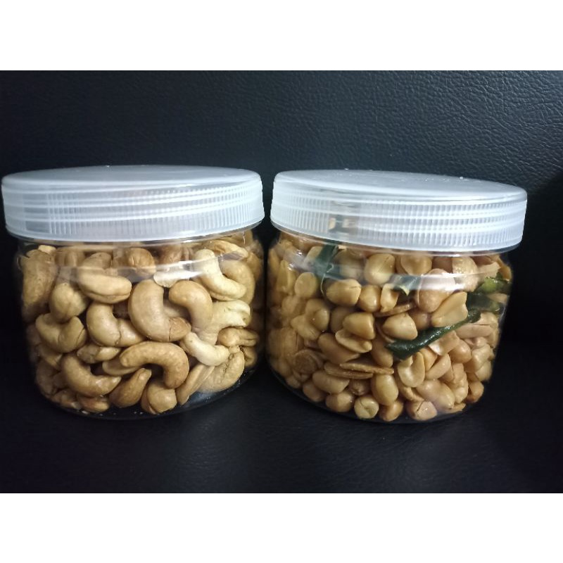 

Kacang Mete