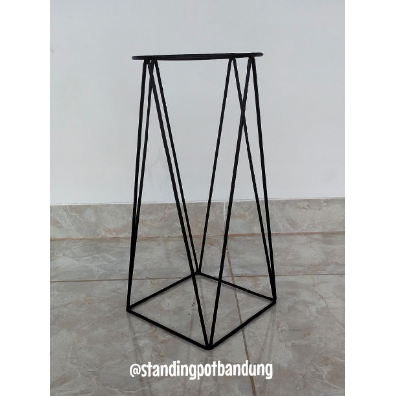 Standing Pot minimalis Rak tanaman besi Bandung