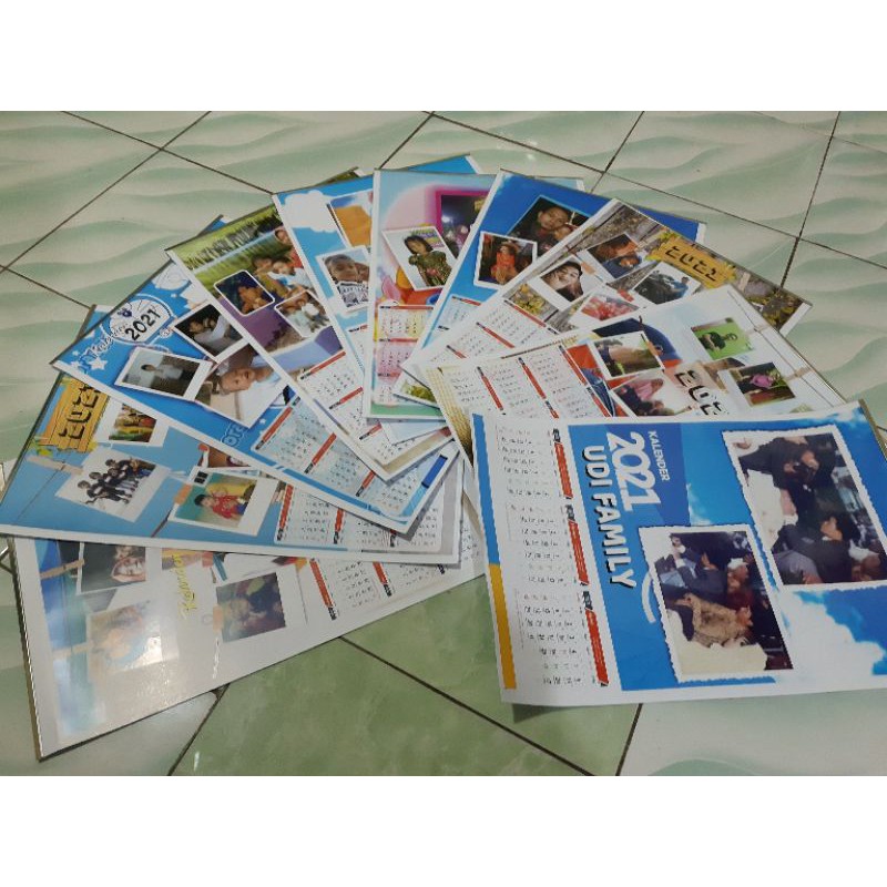 

Kalender 2025 Custom | Kalender Dinding | Custom Foto Sendiri