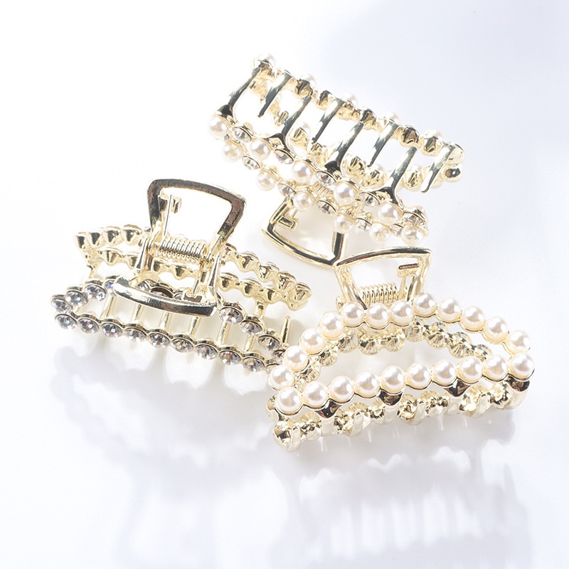 Jepit Rambut Bentuk Hiu Aksen Mutiara Gaya Korea Untuk Wanita