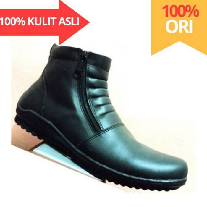 Sepatu Boots Pria KULIT ASLI - KicKers Original Sepatu Boots Kasual