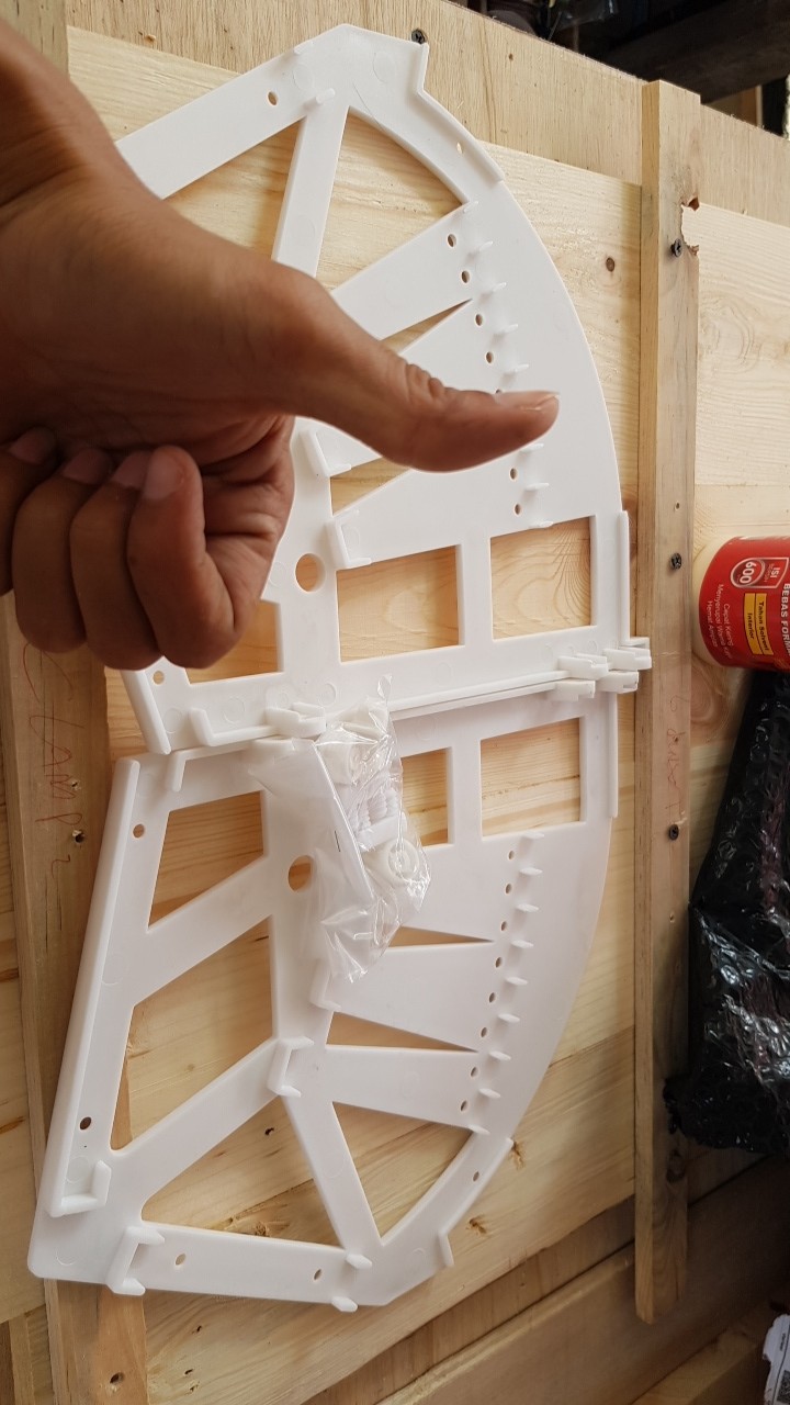 Bracket Fitting Engsel / Rel Lemari Rak Sepatu Putar 3 Tiga Susun Sekat Plastik