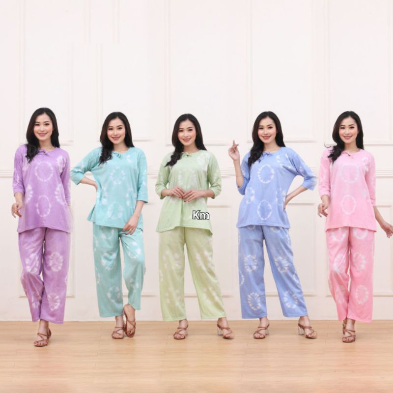 Setelan Kaos Wanita Celana Panjang Terbaru Baju Tidur Wanita Kekinian Babydoll Tiedye Pelangi Terbaru Termurah