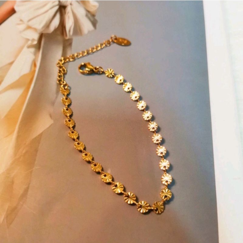 Gelang Wanita Gold Model Terkini Simple