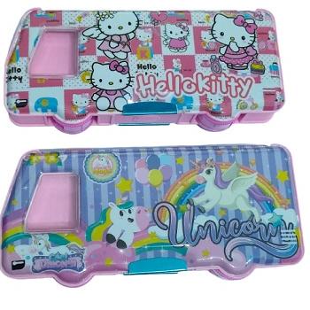 

Terbaru.. 1 PC KOTAK PENSIL MAGNET BUS / TEMPAT PENSIL KARAKTER + RAUTAN CC-CEWE