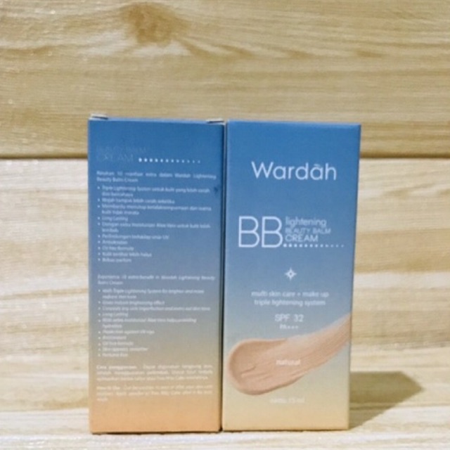 Wardah Lightening BB Cream SPF 32 | Mencerahkan | Melembabkan | Melindungin Wajah