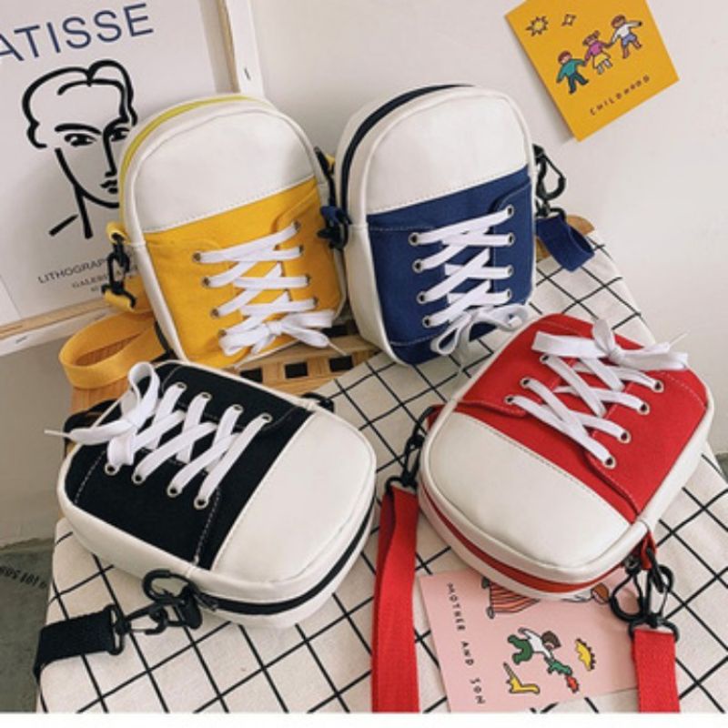 Tas slempang wanita model sepatu cute