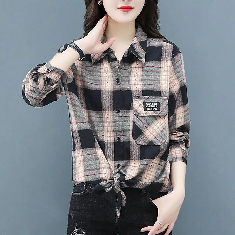 2021 spring and autumn new loose and thin plaid shirt for women with foreign style aging jacket for