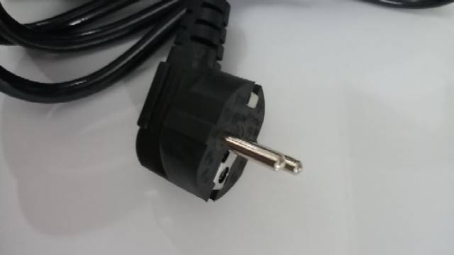 Kabel ac komputer gnw