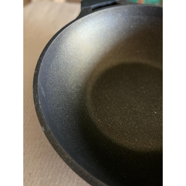 SUGGO WOK PAN